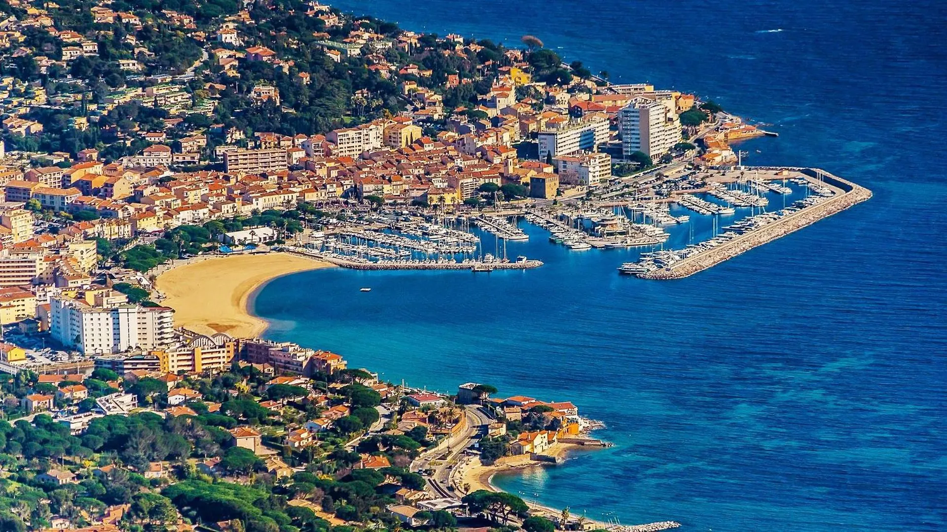 Appartement Front De Mer Golfe De Saint-Tropez Sainte-Maxime France